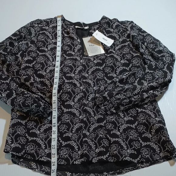 ALC Black Mad White Floral Double Lined Sheer Blouse A24 - Picture 4 of 6